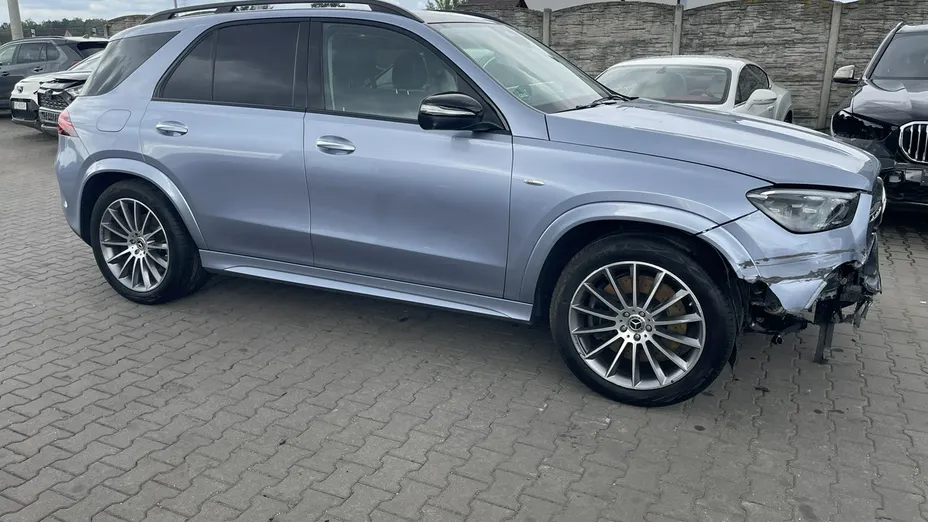 MERCEDES-BENZ GLE -