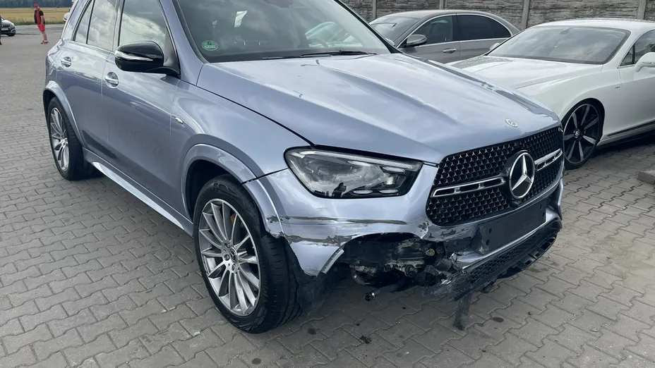 MERCEDES-BENZ GLE -