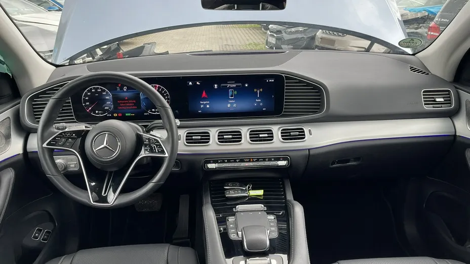MERCEDES-BENZ GLE -