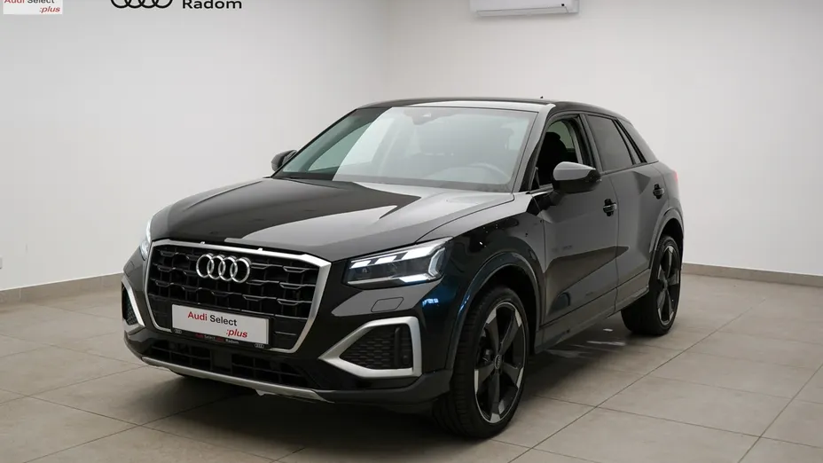 AUDI Q2 -