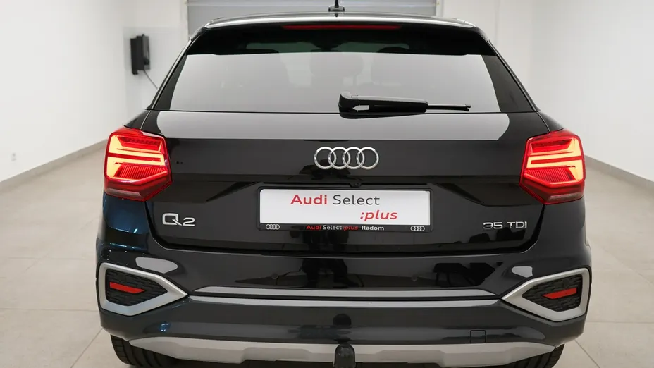 AUDI Q2 -