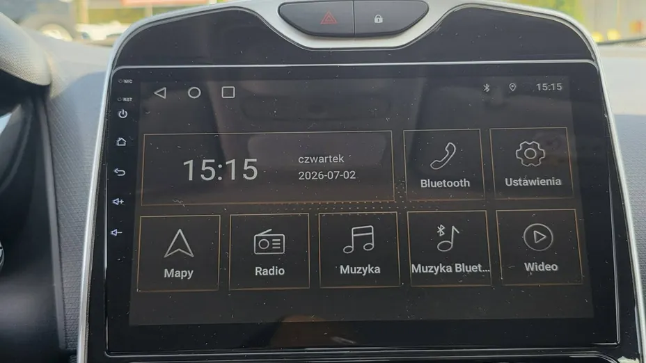 RENAULT Clio -