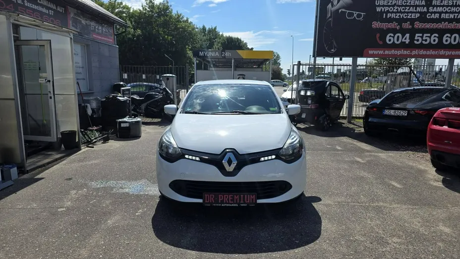 RENAULT Clio -
