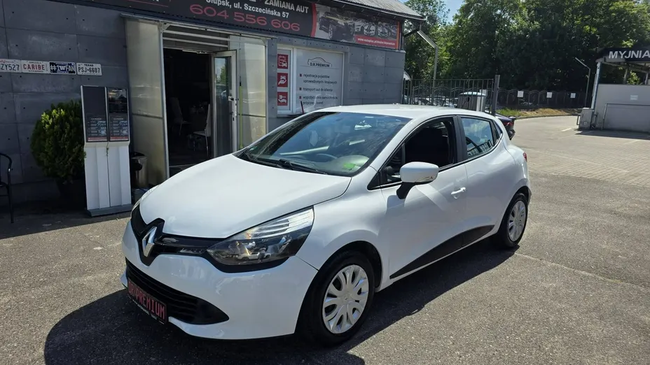 RENAULT Clio -