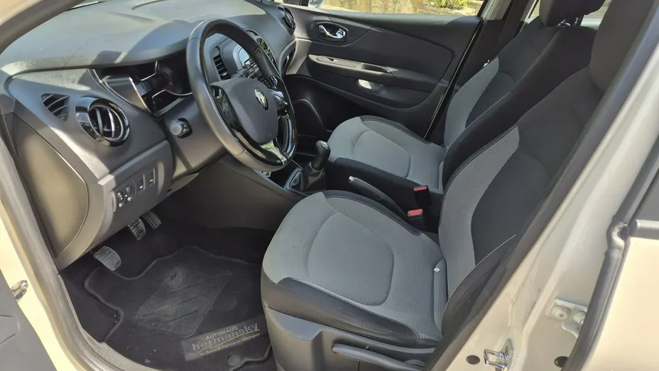 RENAULT Captur -