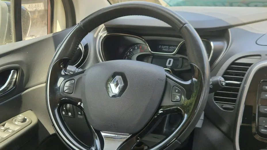 RENAULT Captur -