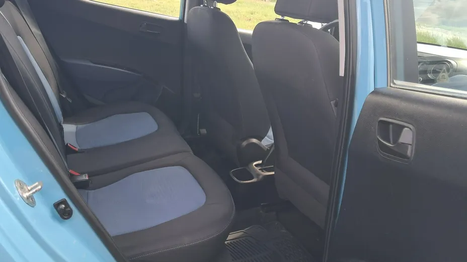 HYUNDAI i10 -