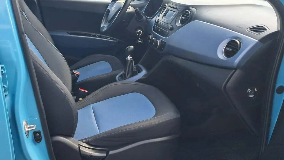 HYUNDAI i10 -