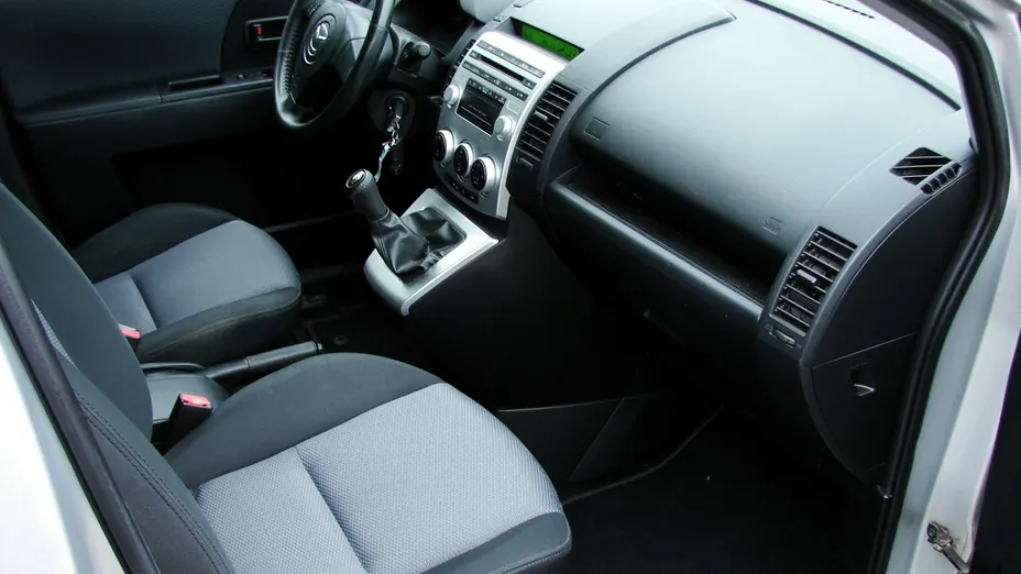 MAZDA 5 -