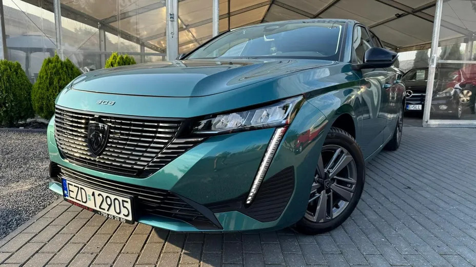 PEUGEOT 308 -
