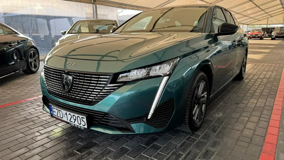 PEUGEOT 308 -