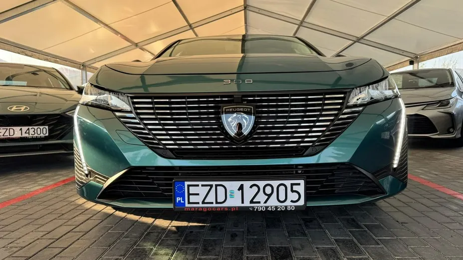 PEUGEOT 308 -