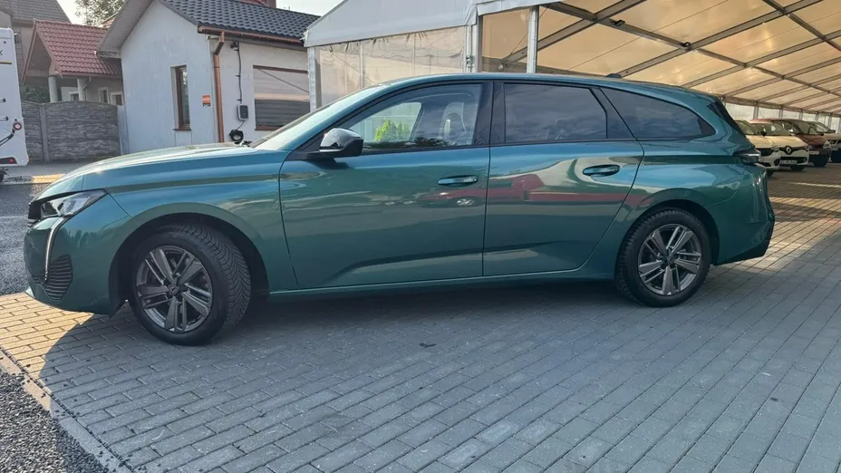 PEUGEOT 308 -