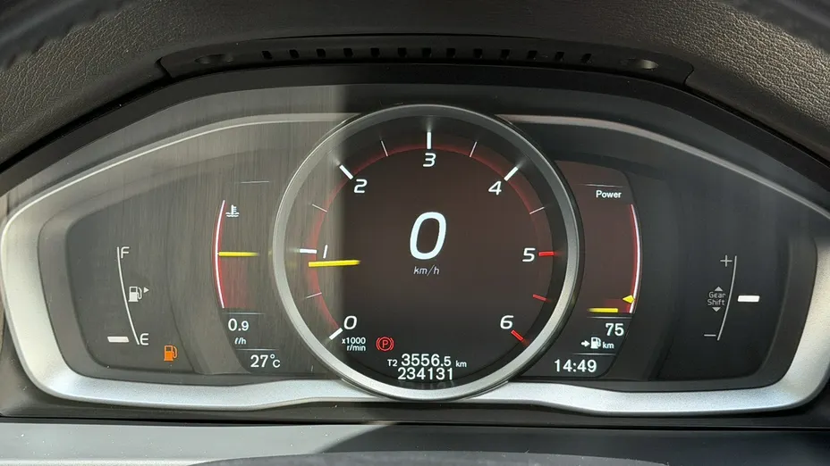 VOLVO S60 -