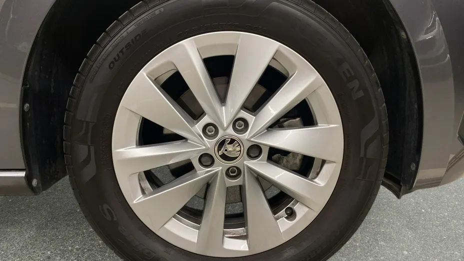 SKODA Scala -