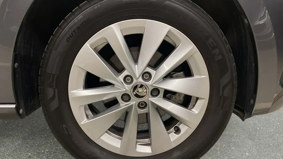 SKODA Scala -