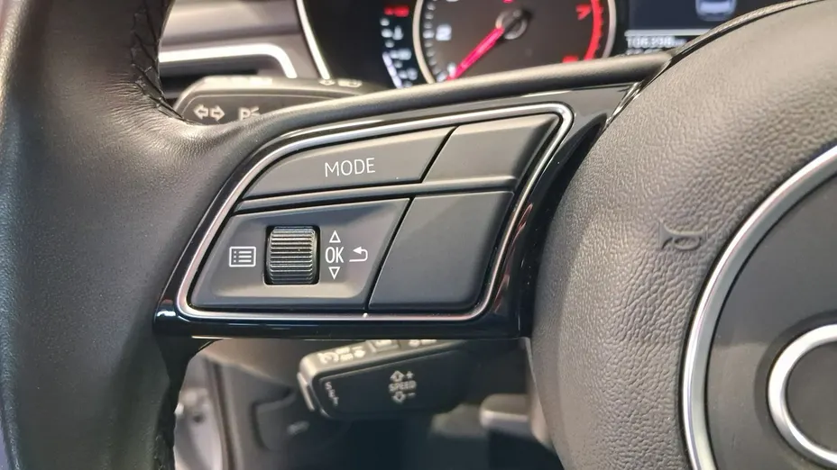 AUDI A4 -