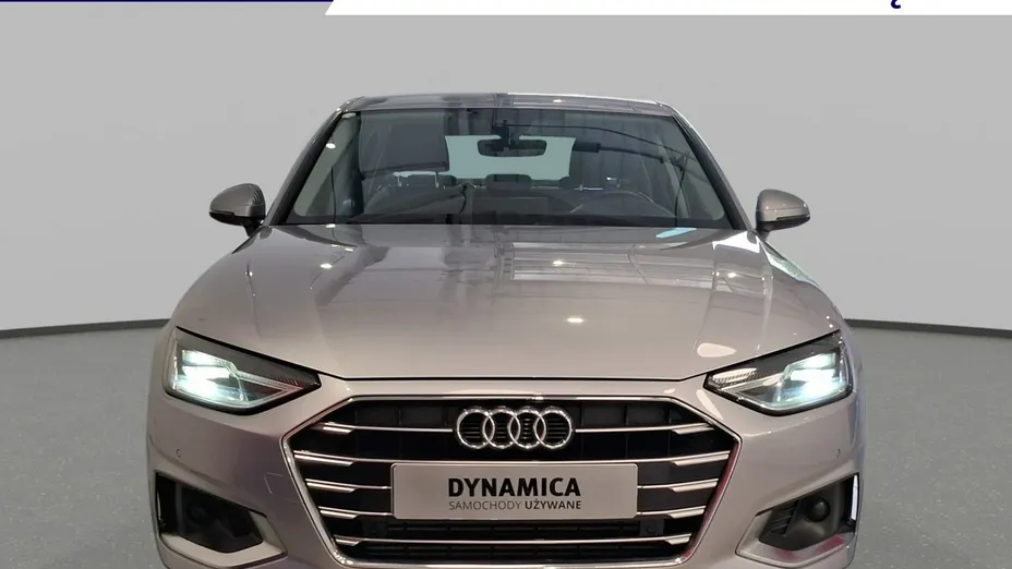AUDI A4 -