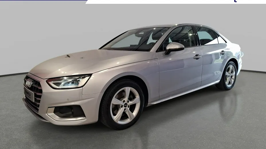 AUDI A4 -