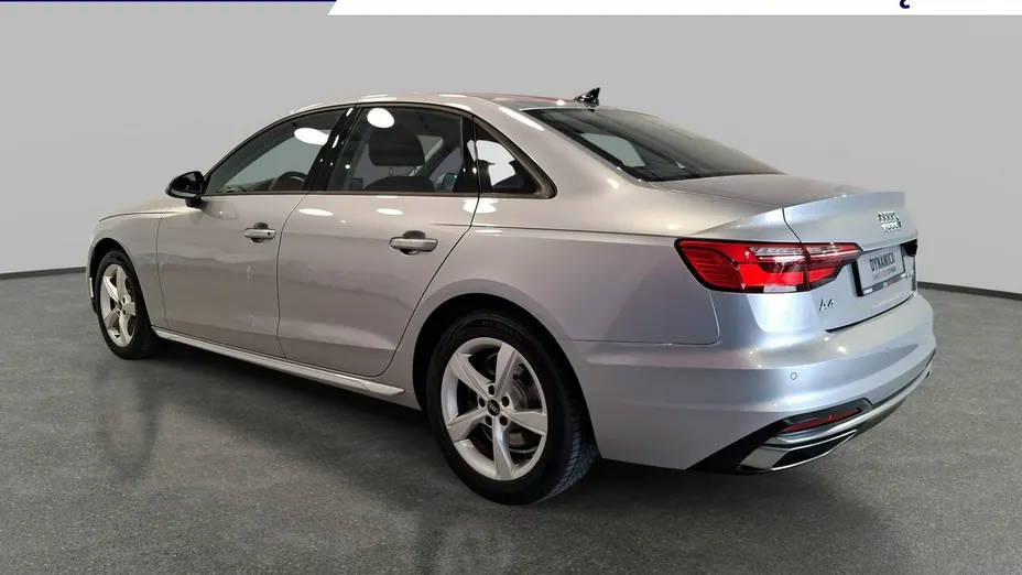 AUDI A4 -