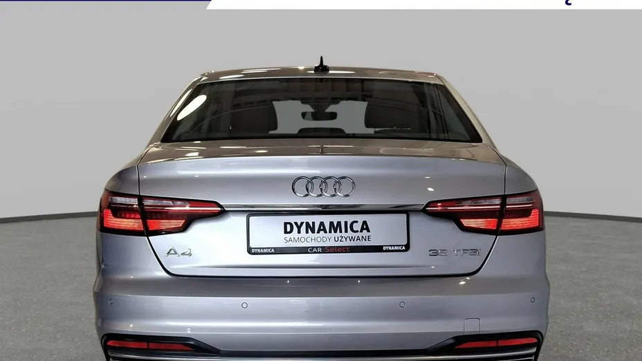 AUDI A4 -