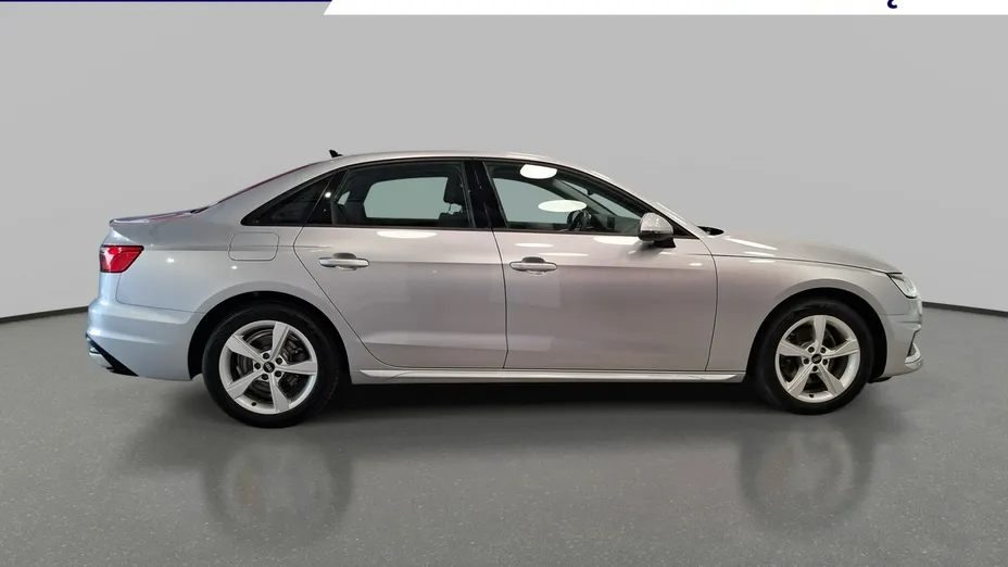AUDI A4 -