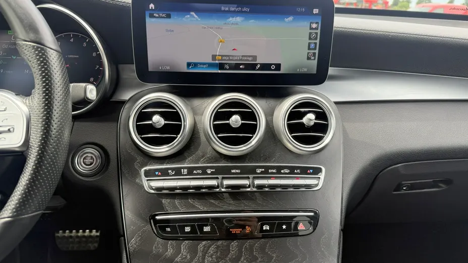 MERCEDES-BENZ GLC -