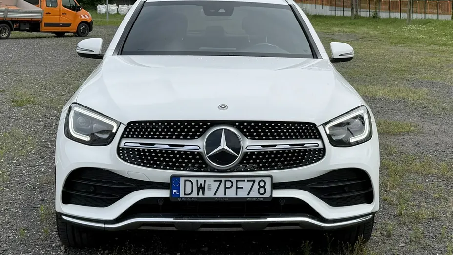 MERCEDES-BENZ GLC -