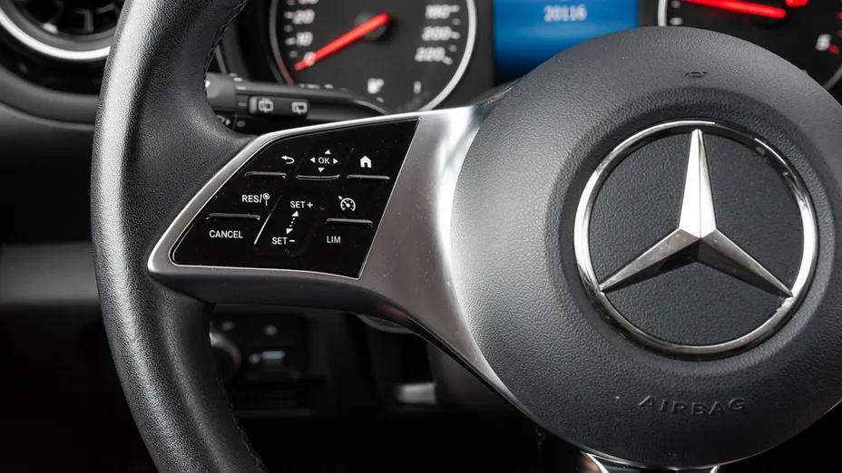 MERCEDES-BENZ T klasa -