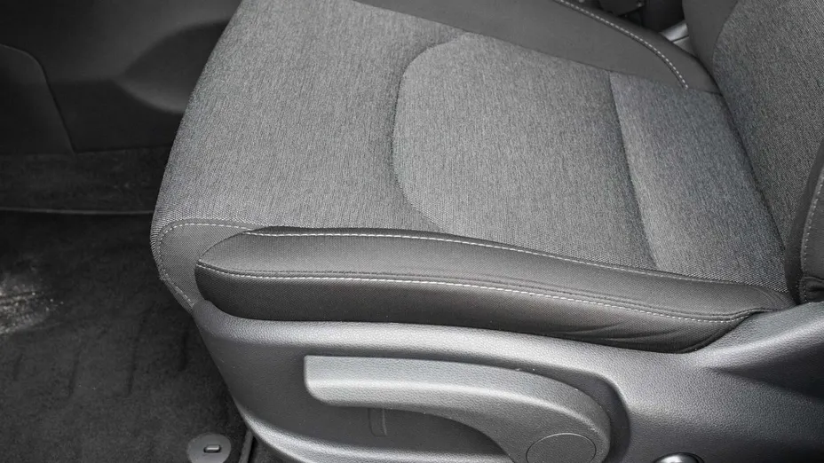 HYUNDAI i30 -
