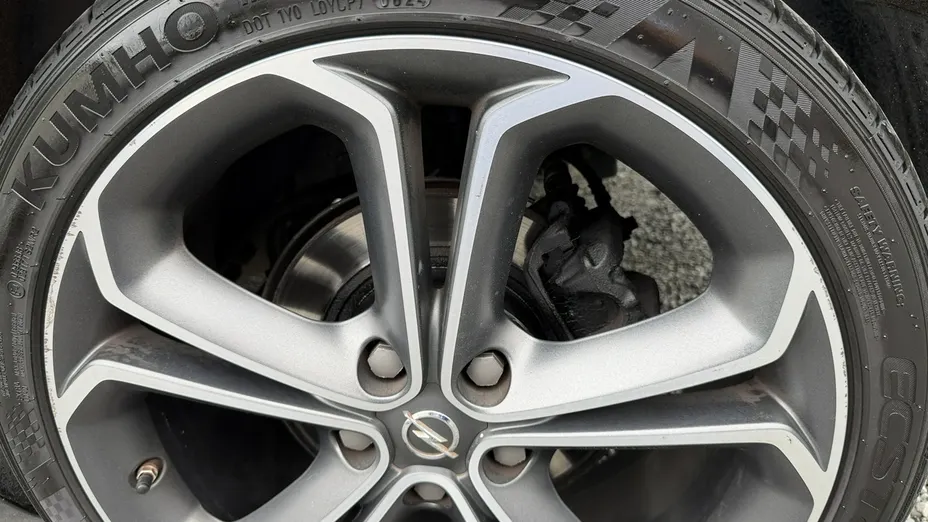 OPEL Zafira -