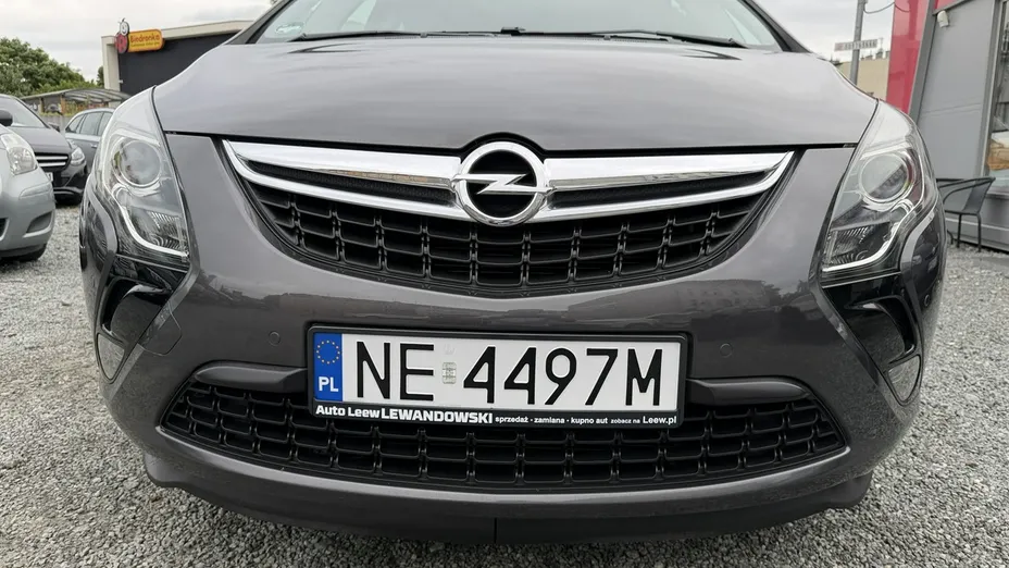OPEL Zafira -