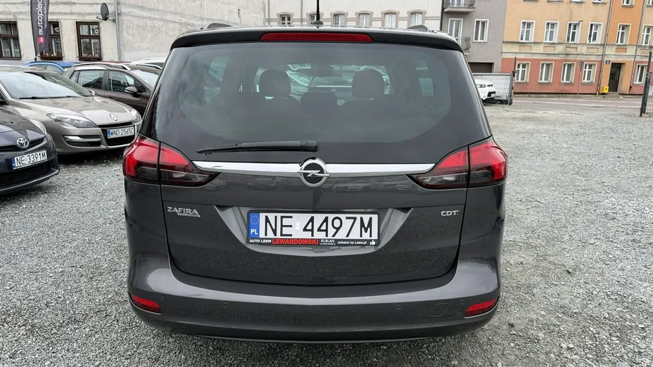 OPEL Zafira -