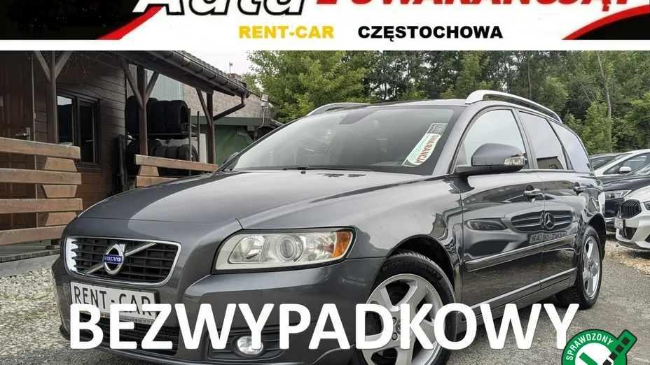 VOLVO V50 -