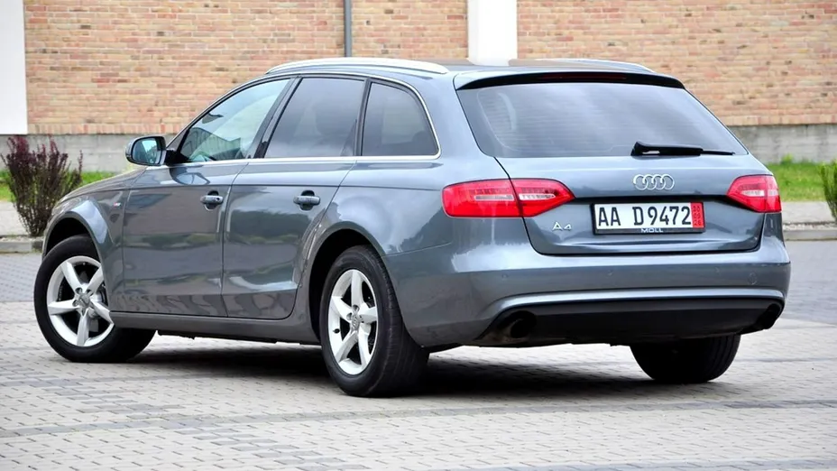 AUDI A4 Avant -