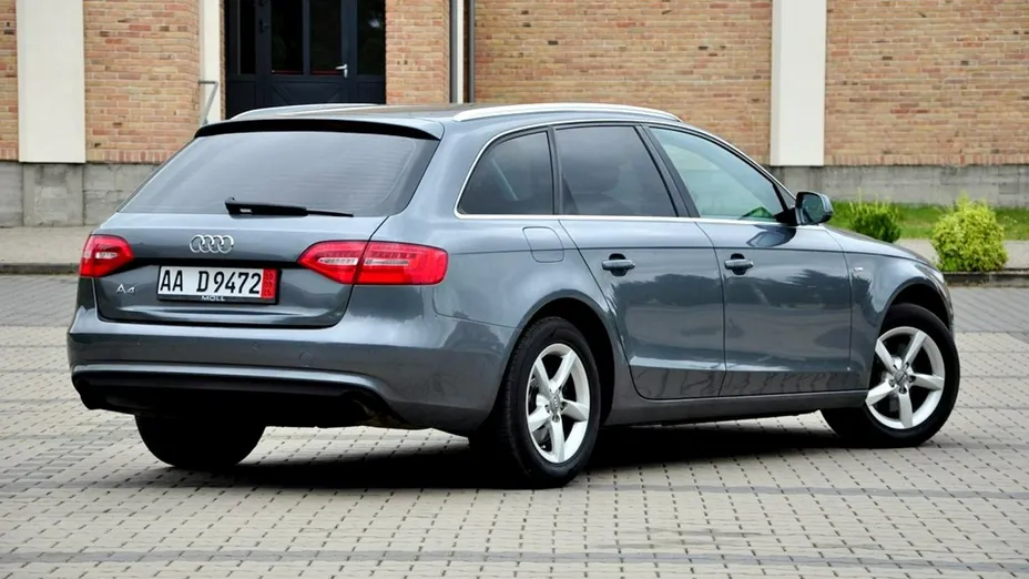 AUDI A4 Avant -