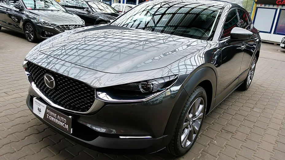 MAZDA CX-30 -
