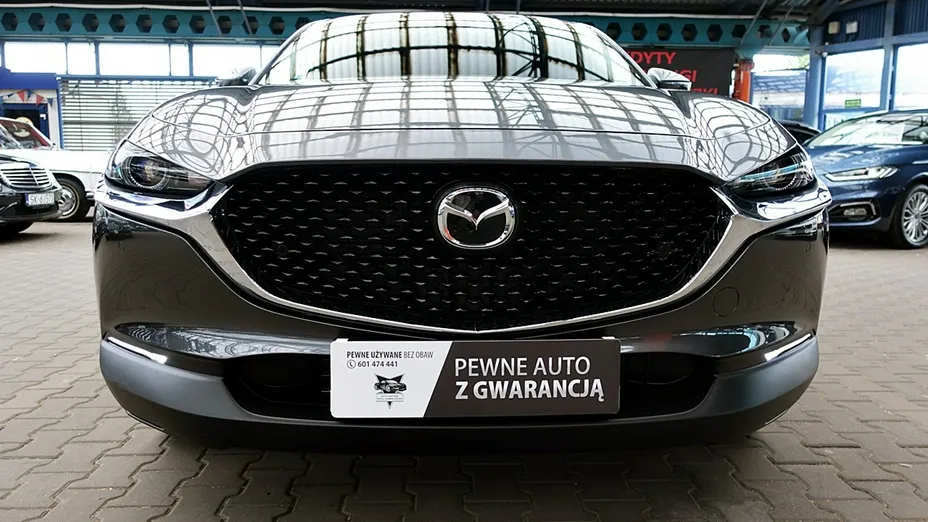MAZDA CX-30 -