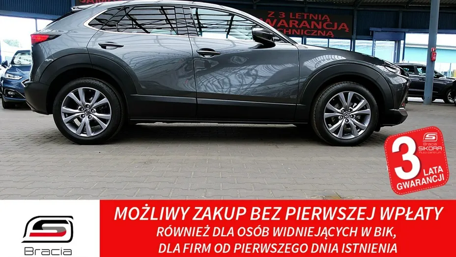 MAZDA CX-30 -