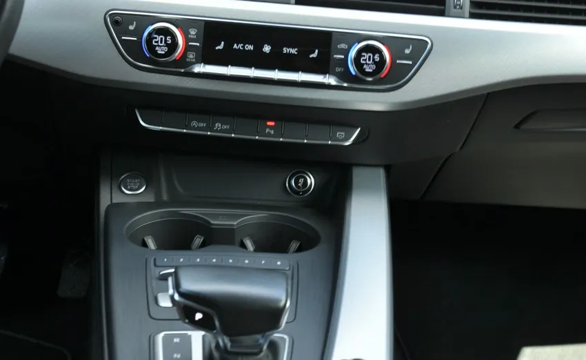 AUDI A4 Avant -