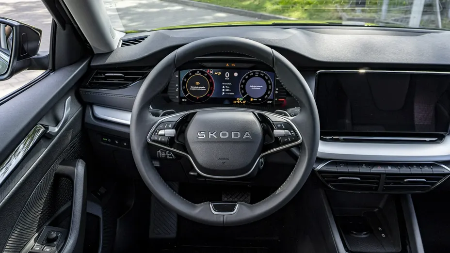 SKODA Octavia -