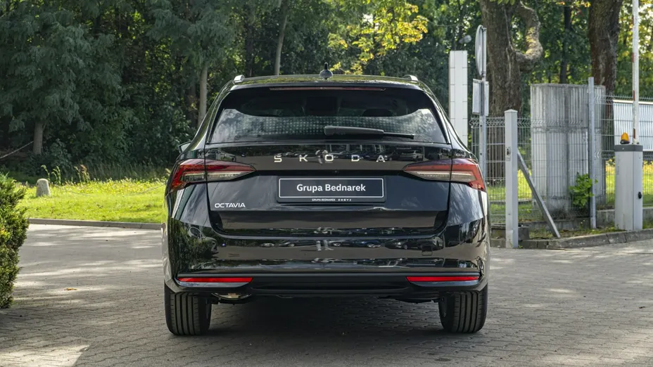 SKODA Octavia -