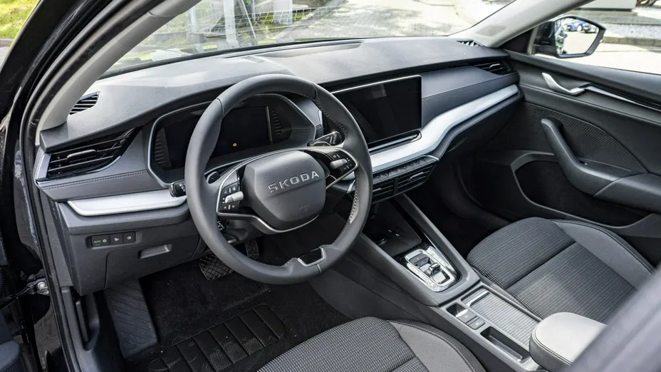 SKODA Octavia -