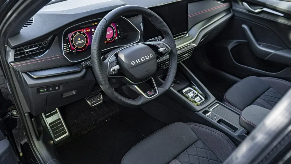SKODA Octavia -