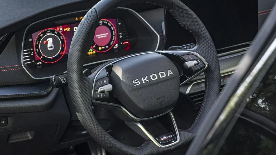 SKODA Octavia -