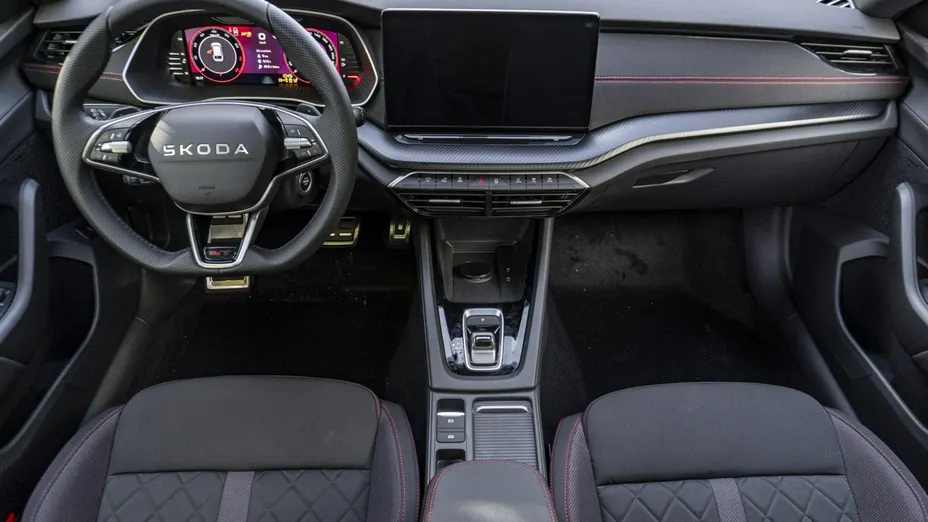 SKODA Octavia -
