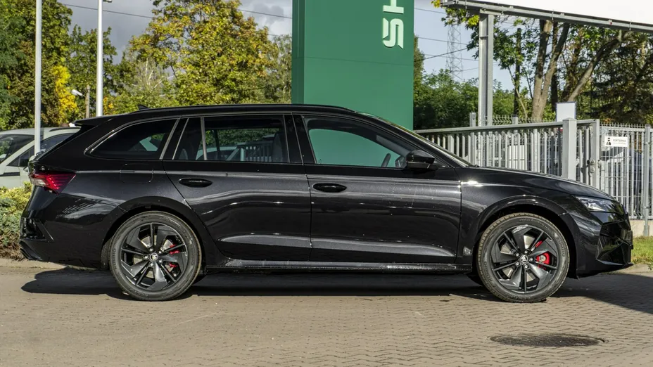 SKODA Octavia -