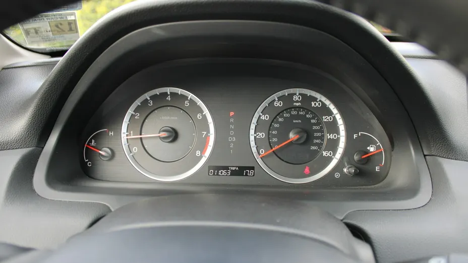 HONDA Accord -