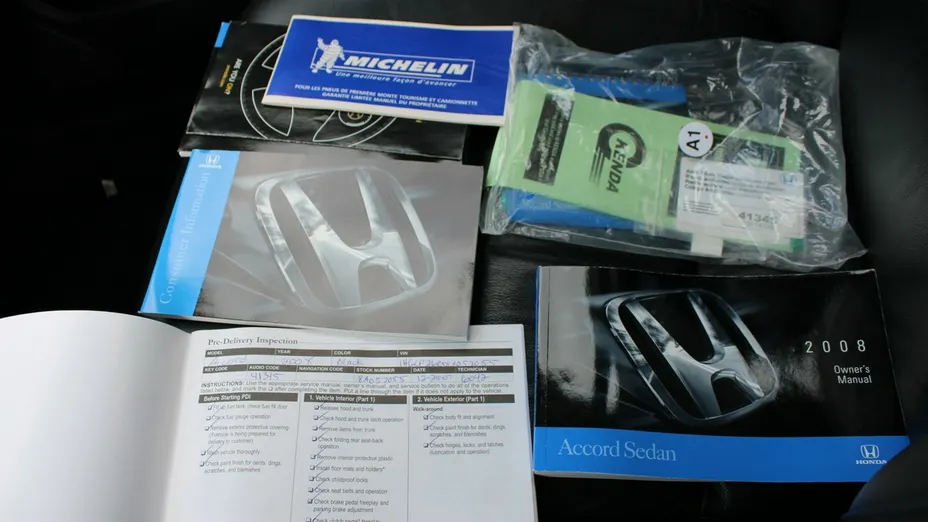 HONDA Accord -
