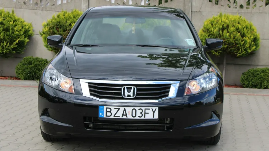 HONDA Accord -